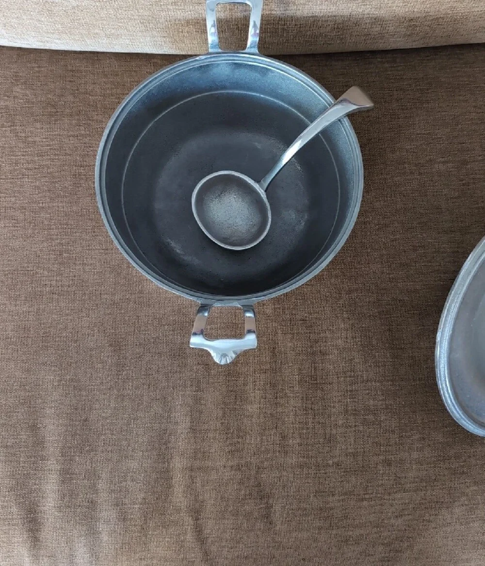 Wilton Silver Armentale Covered Serving Dish with Handles And Spoon